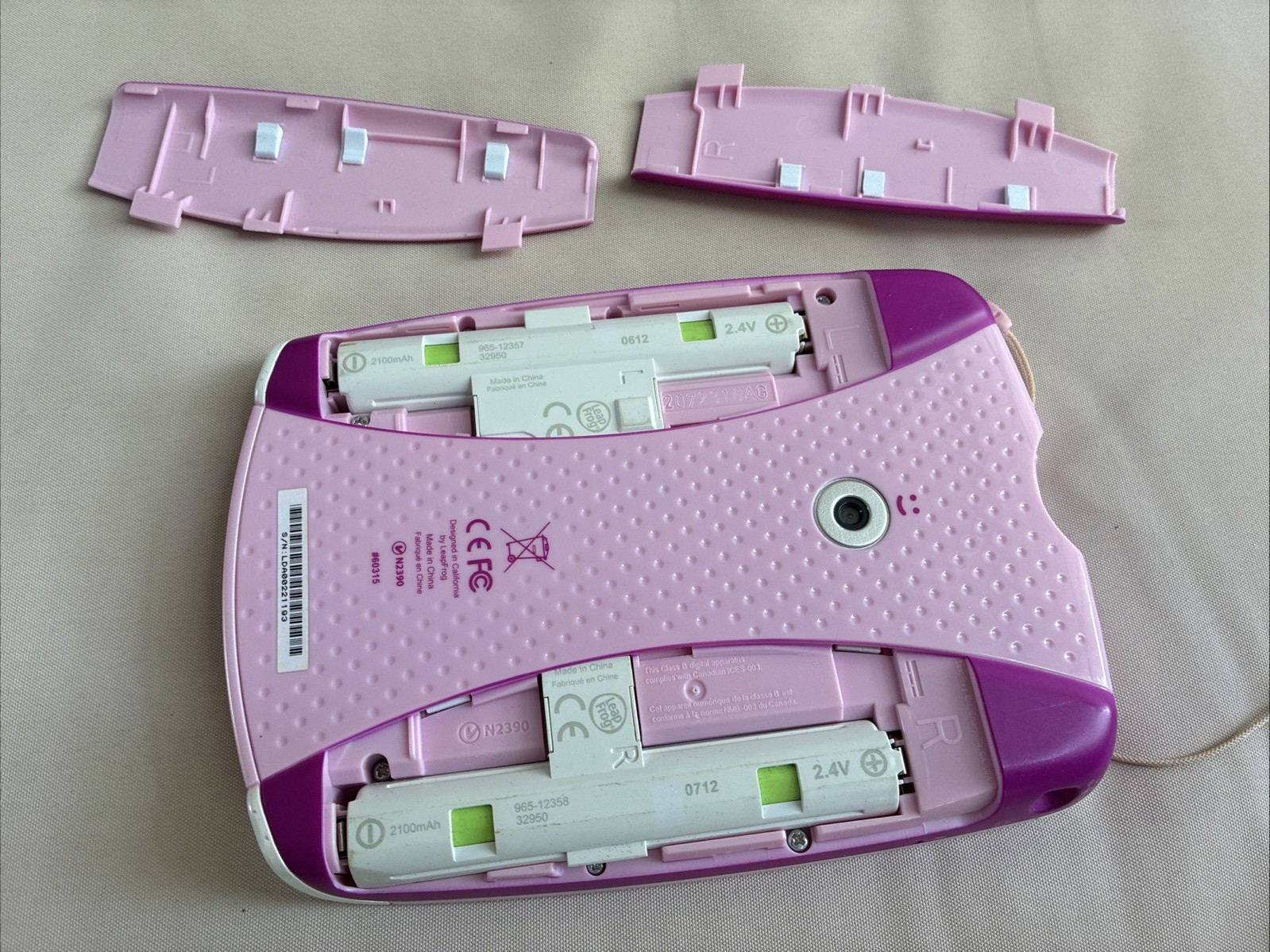 LeapFrog LeapPad2 Explorer Disney Princess Tablet w/ Princess Case (No charger)