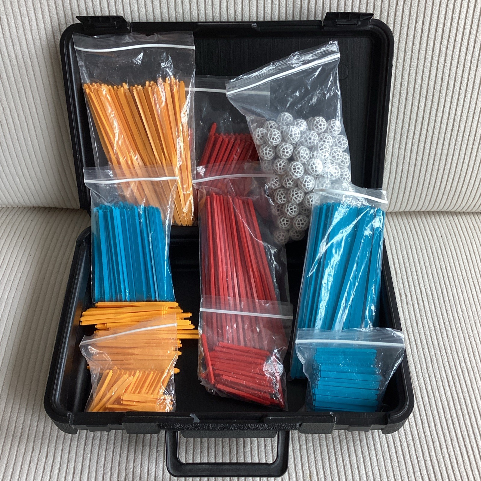 Zometool 2.0 Geometric Building Kit Geometry Math w/Case Zome Tool STEM STEAM