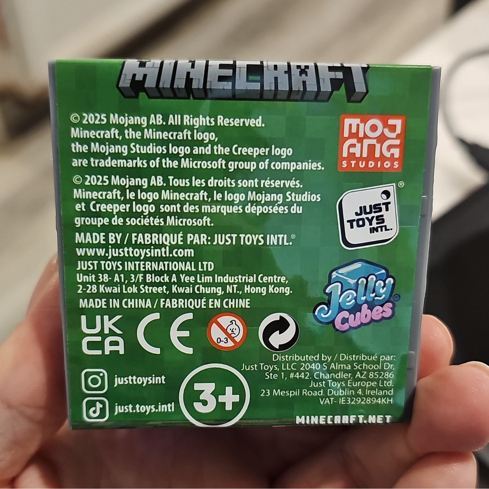 Random Color Minecraft Jelly Cubes! Very Similar to Needoh Nice Cubes!
