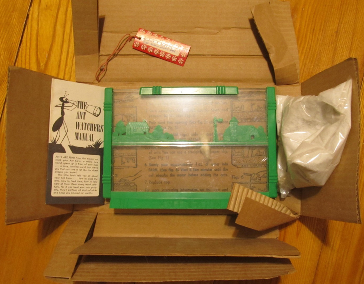 1967 Uncle Milton’s ANT FARM, Ant Watcher’s Manual, with original mailer