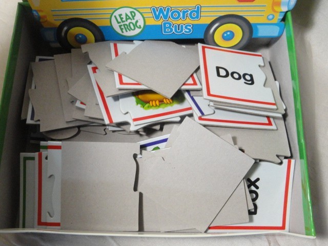 LEAP FROG LANGUAGE WHIZ LEARNING BUS TRAY PUZZLES 60 PCS AGES 2-6 COMPLETE VGUC
