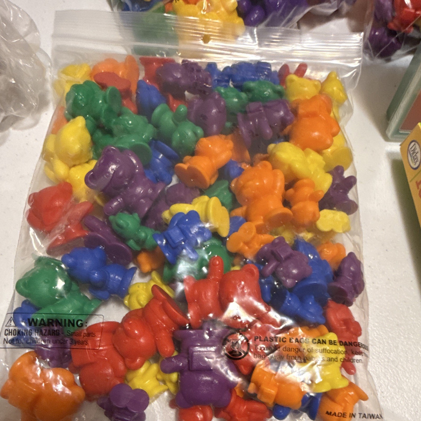 Didax Teddy Bear Counters Assorted Sizes Set of 96 Ages 4-7 #260744