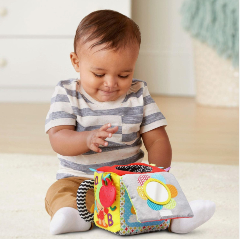 VTech Soft and Smart Sensory Cube (English Version), Multicolor