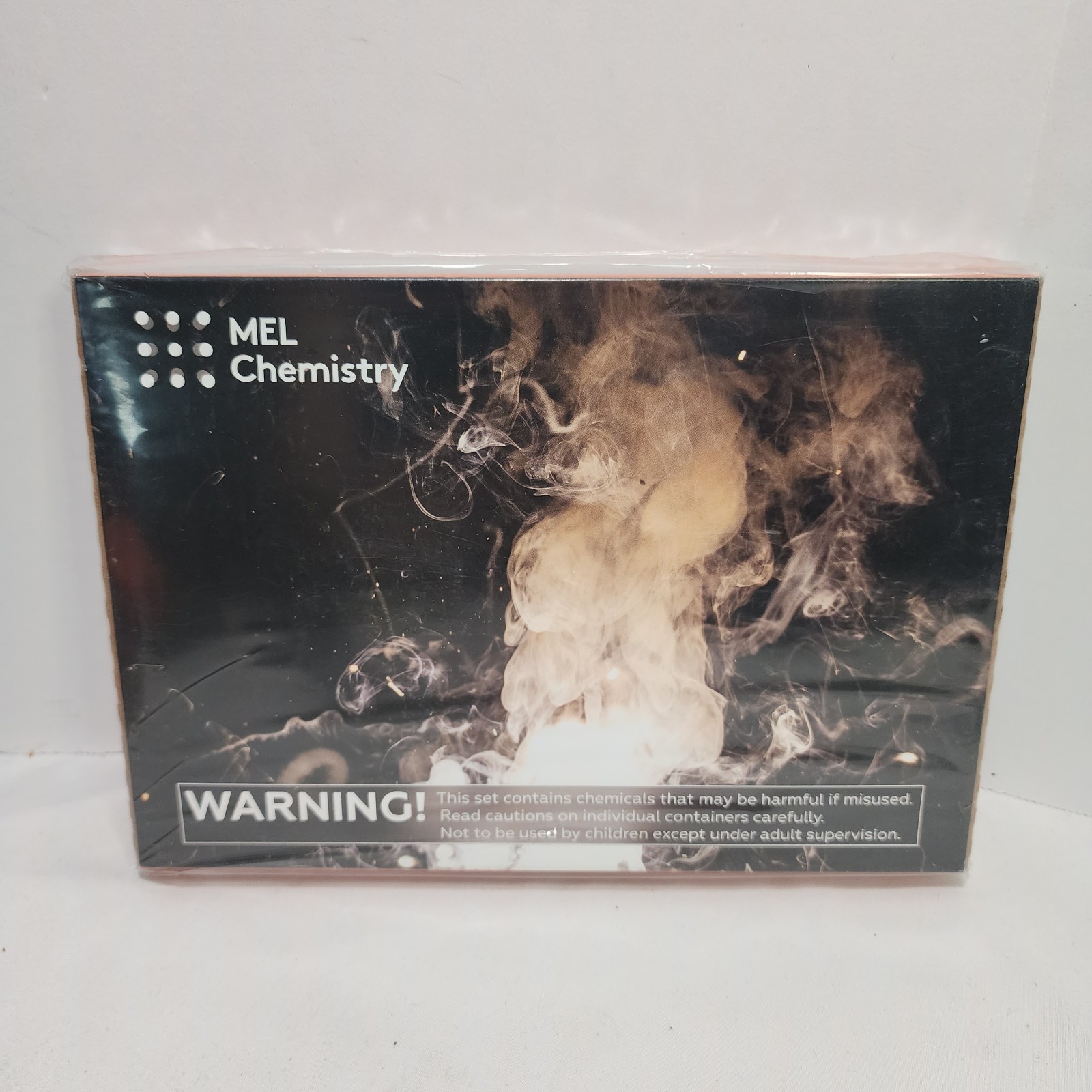 MEL Chemistry: FLAME Science Kit, Rocket Fuel + Burning Magnesium – SEALED NEW