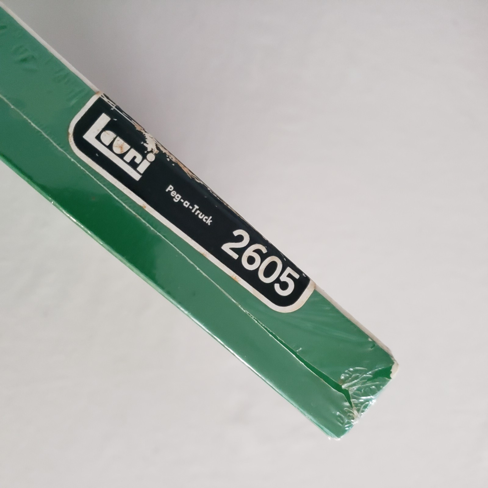 VINTAGE Lauri Peg-a-Truck Kit Three Trucks LR-2605 EDUCATIONAL