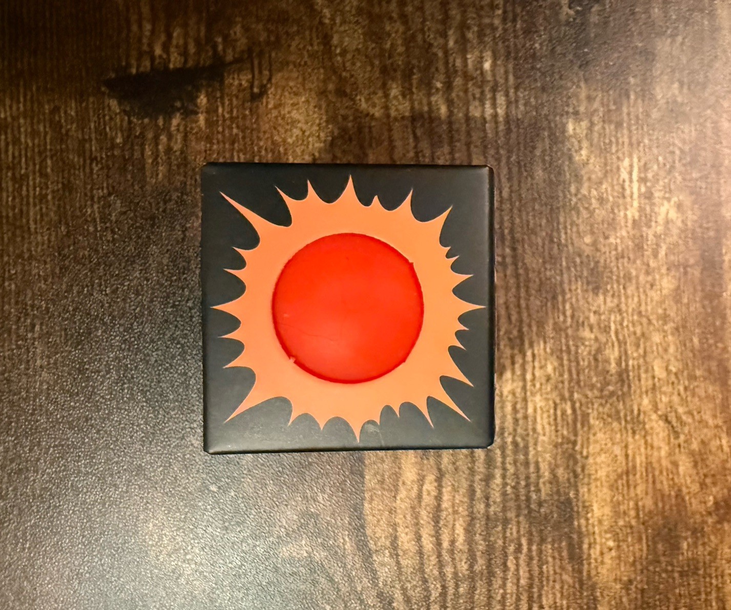 NeeDoh GLOW IN THE DARK (ORANGE) – SMALL – SEALED / BRAND NEW‼️