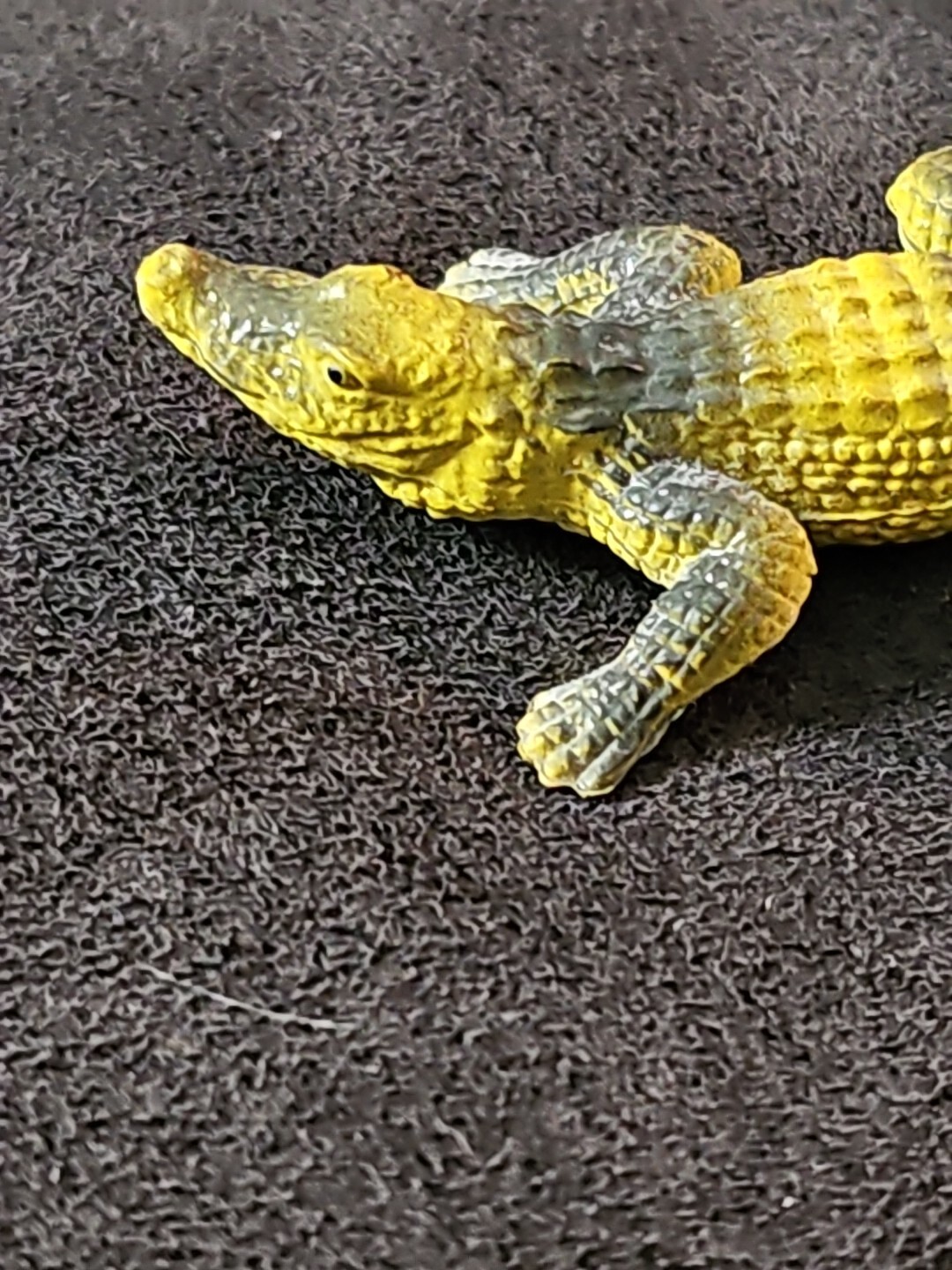 Unbranded Yellow/ Black Alligator Soft Plastic – 2.5 Inches Long