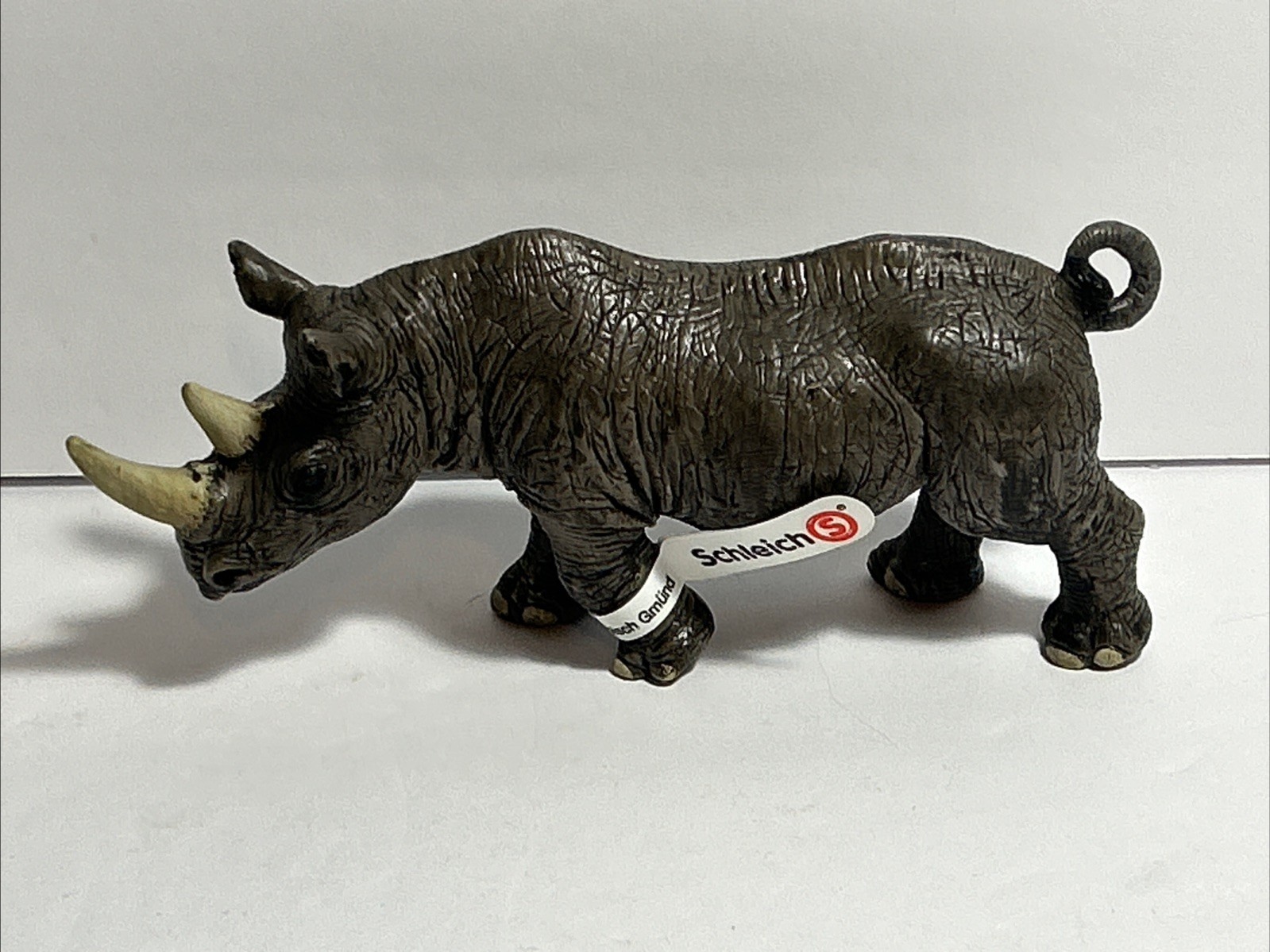 2008 SCHLEICH 6.5″ Gray Africa Black Rhino RHINOCEROS Animal Action FIGURE NWT