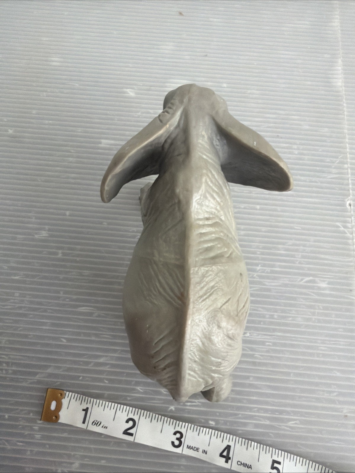Safari Ltd African Elephant Figure 1996 grey large 7 x 4 inches