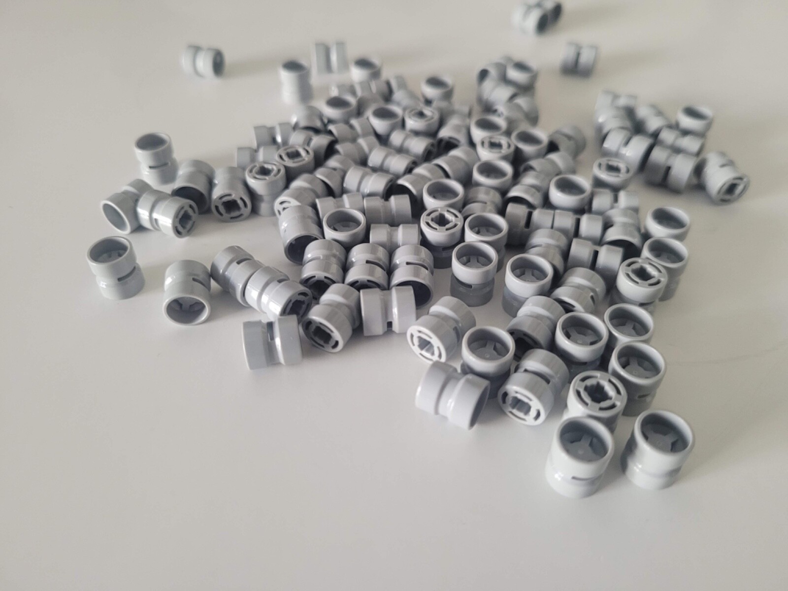 LEGO SET OF 102 SMALL WHEEL RIMS Part #74967 LEGOS 8mm Light Bluish Grey