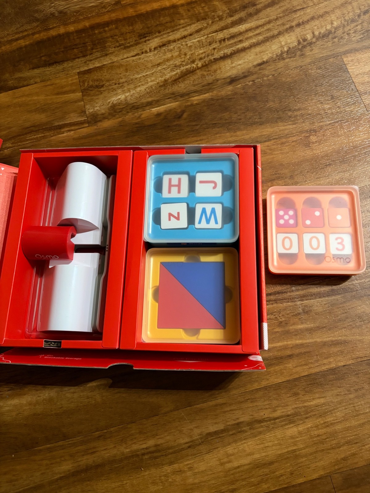 Osmo Genius Starter Kit Ages6-10 to transform a tablet into a learning tool