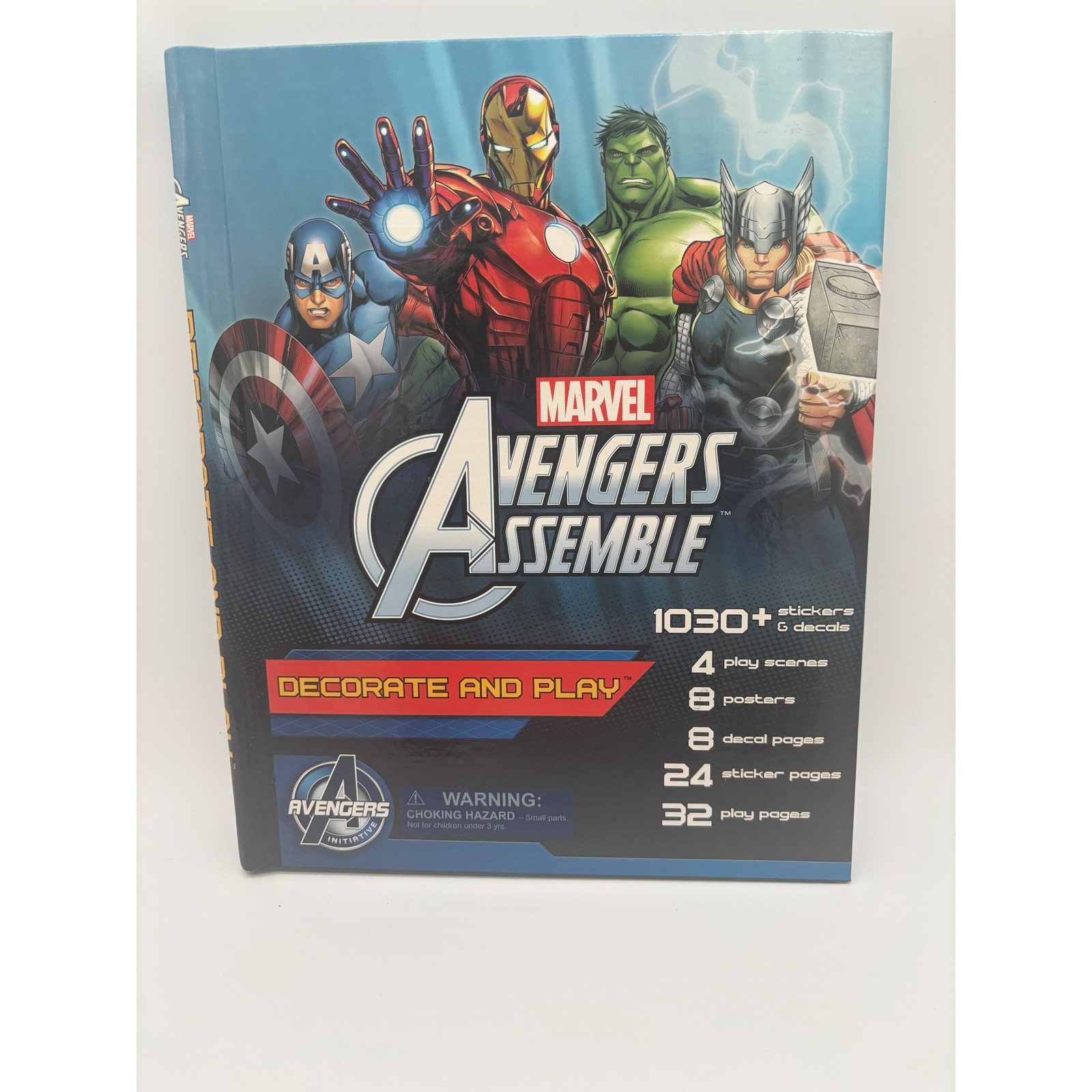 Marvel Avengers Assemble Activity Book 1030+ Stickers Decals Play Scenes