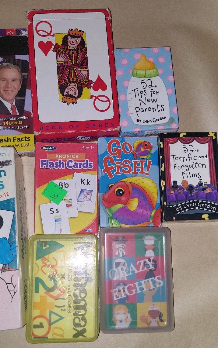 LOT OF 13 EDUCATIONAL FLASH CARDS AND KIDS GAMES!!!!