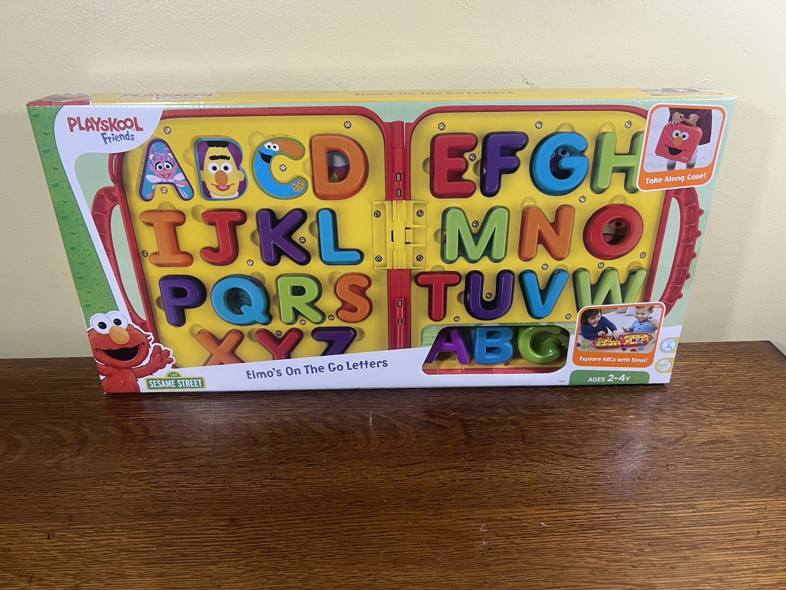 Sesame Street Elmo On The Go Letters Alphabet Carry Case New Sealed