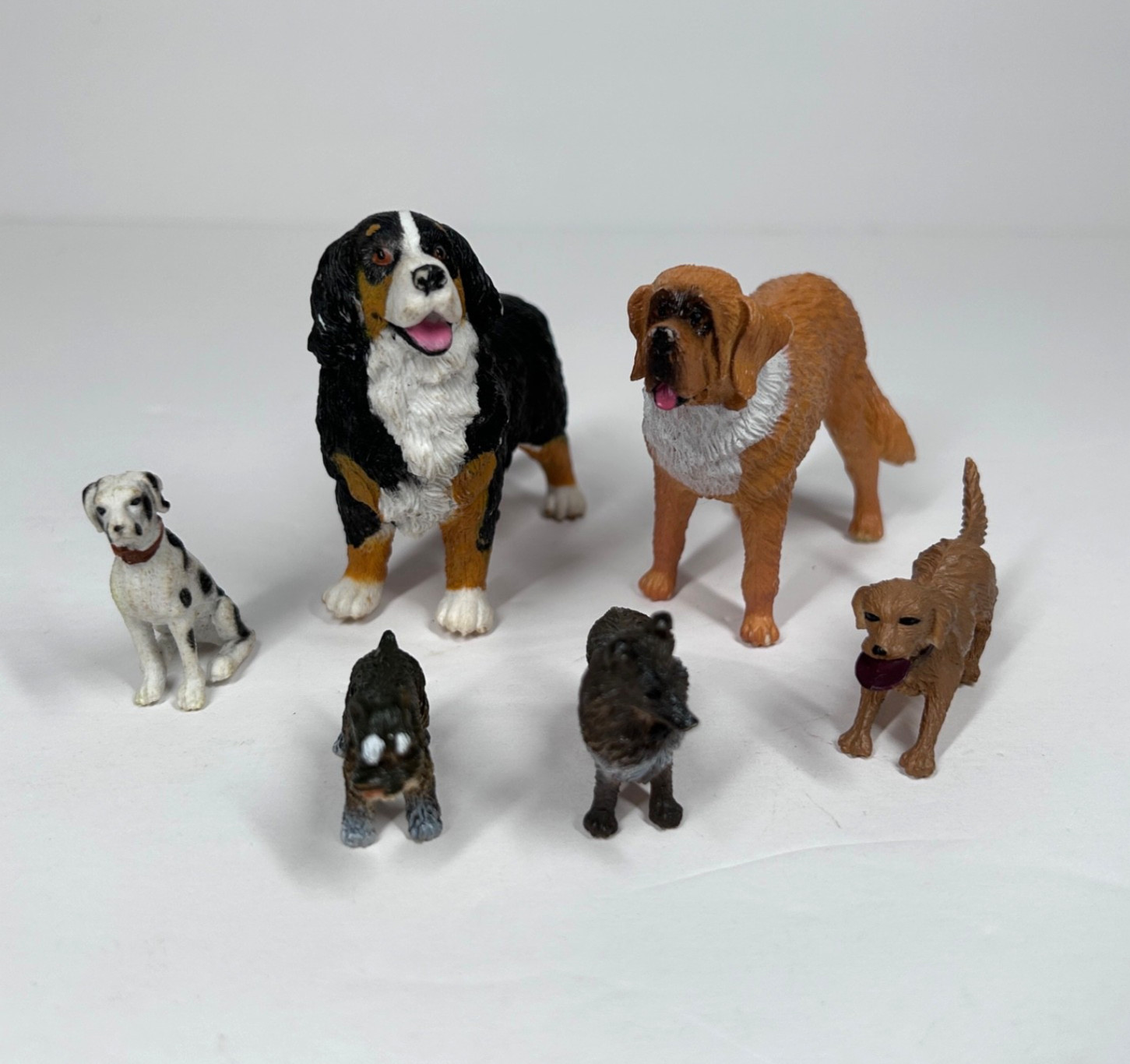 6 PCS Dog Figures Toy Set, Miniature Plastic Realistic Assorted Dollhouse Puppy