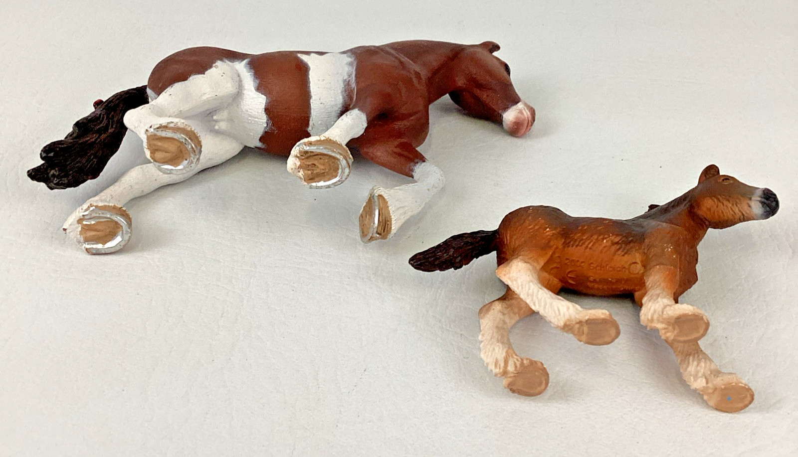 Schleich Horse Clydesdale Mare Red Bows Draft Foal Realistic Animal Figure Lot