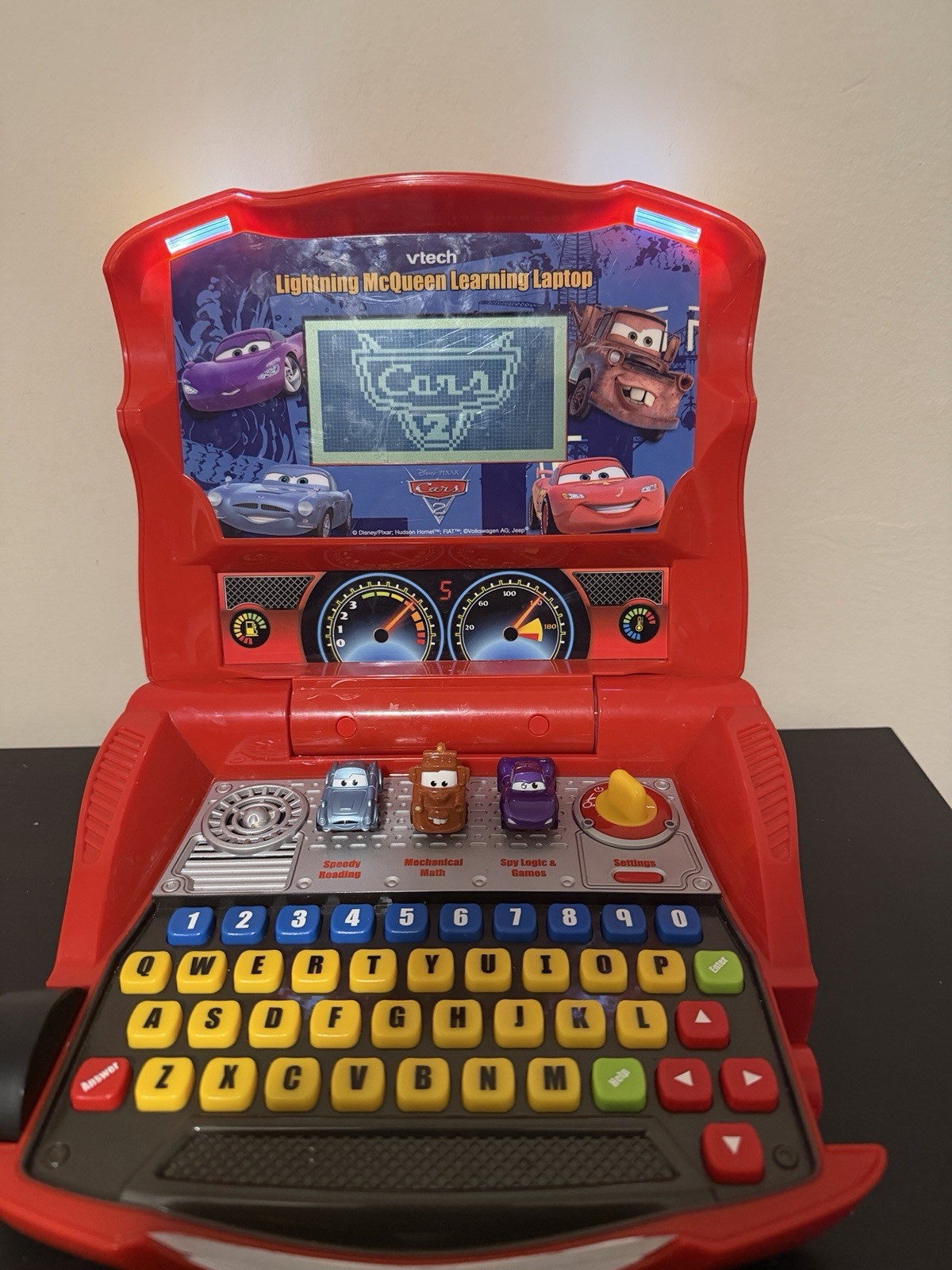 Disney Pixar Cars 2 Lightning McQueen VTech Learning Laptop W/ Mouse Works