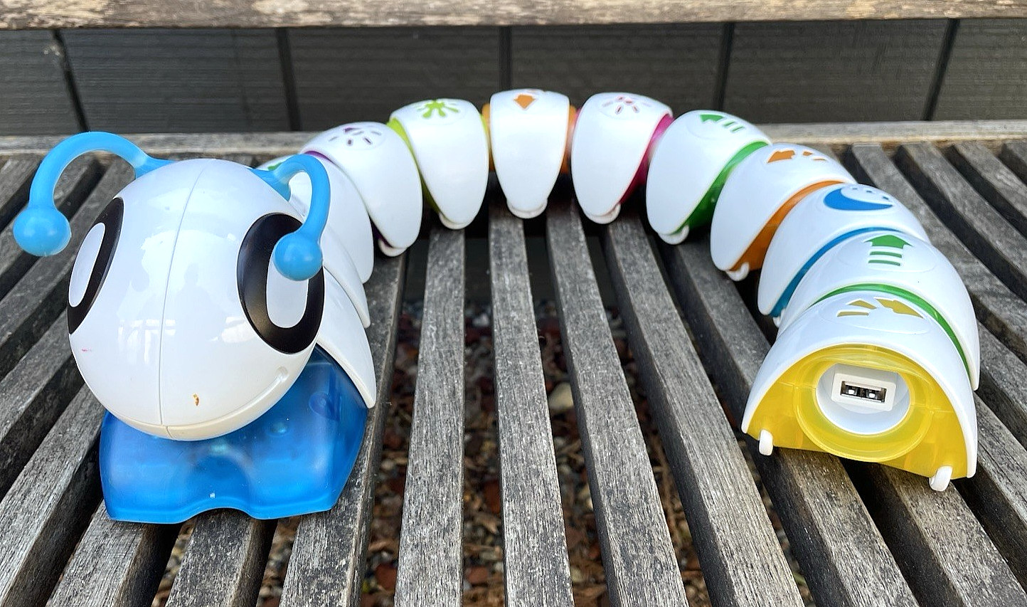 Fisher Price Think & Learn Code-A-Pillar Caterpillar Toy w/ 10 Segments WORKS