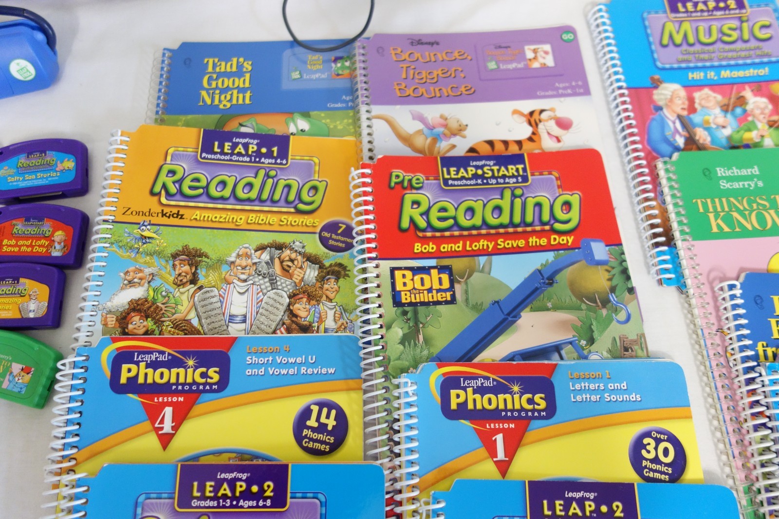 Lot Of 12 Books and Cartidges LeapFrog LeapStart Interactive Learning System