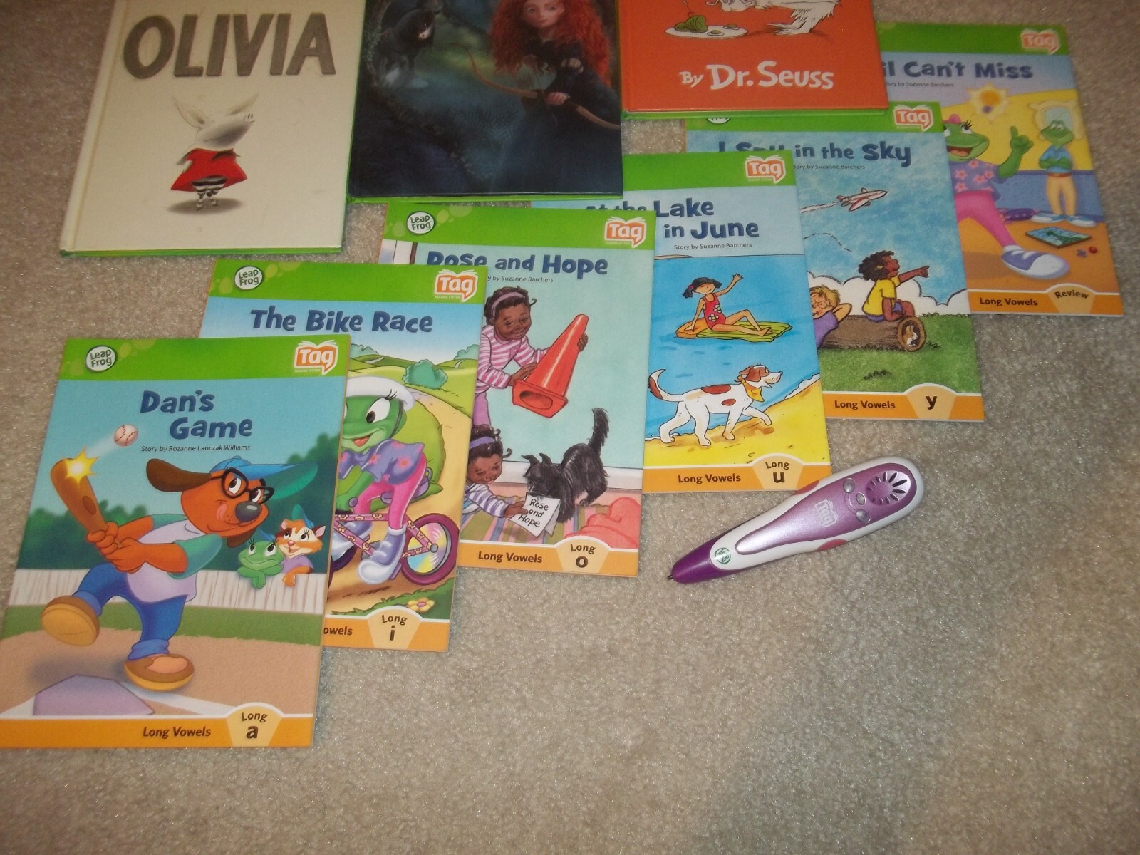 LeapFrog Tag Reader 6 Learn-to-Read Phonics + 3 bks, LeapReader Pen Case 9 books