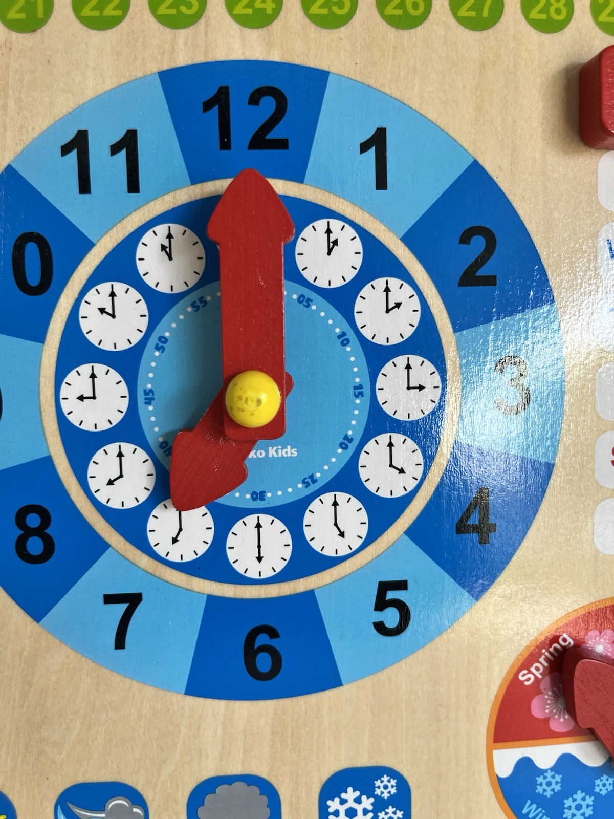 Wooden Calendar & Clock Board Learning Toy All-In-One Weather Season Date Chart