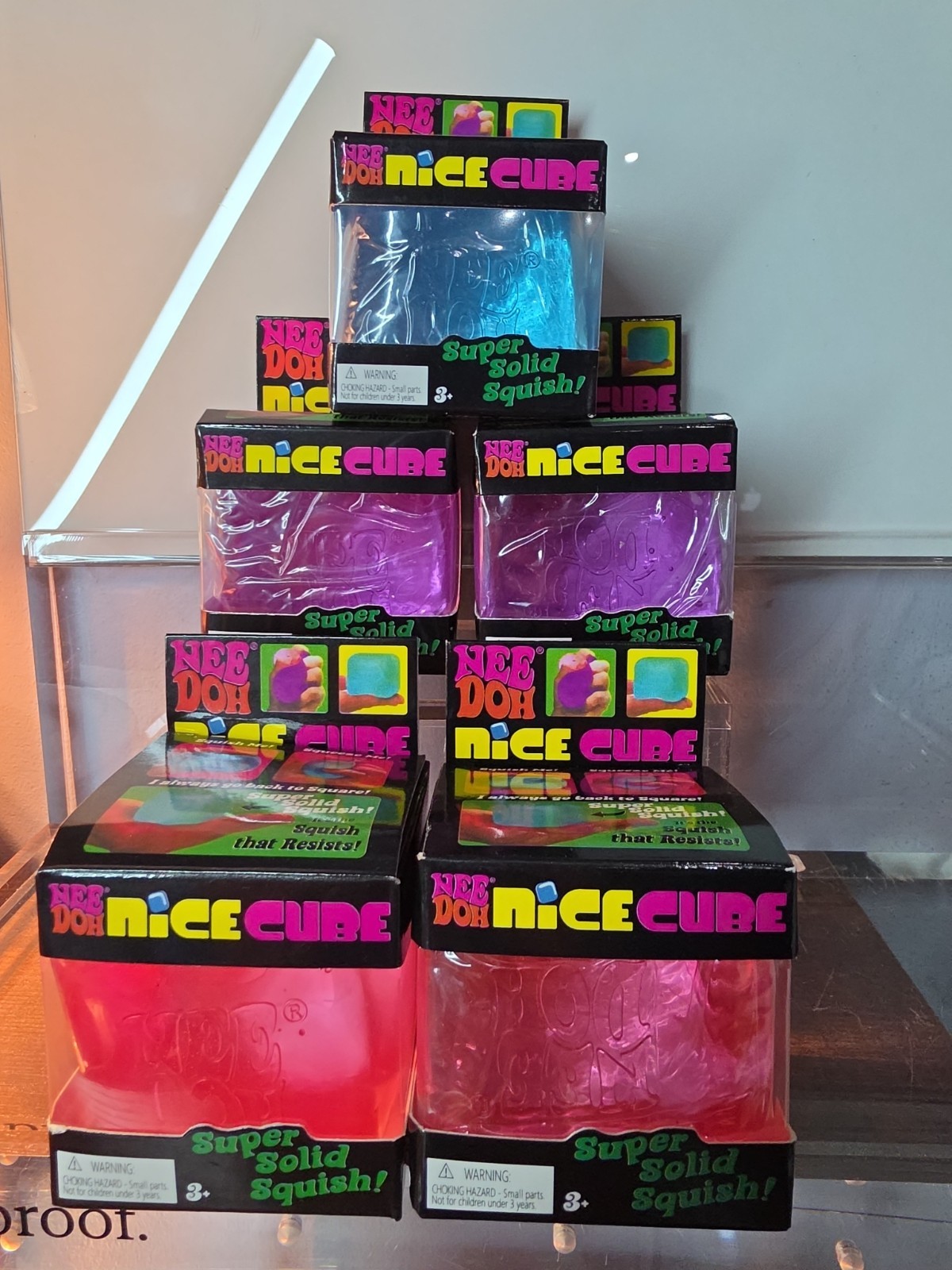 NeeDoh Nice Cube Satisfying Square