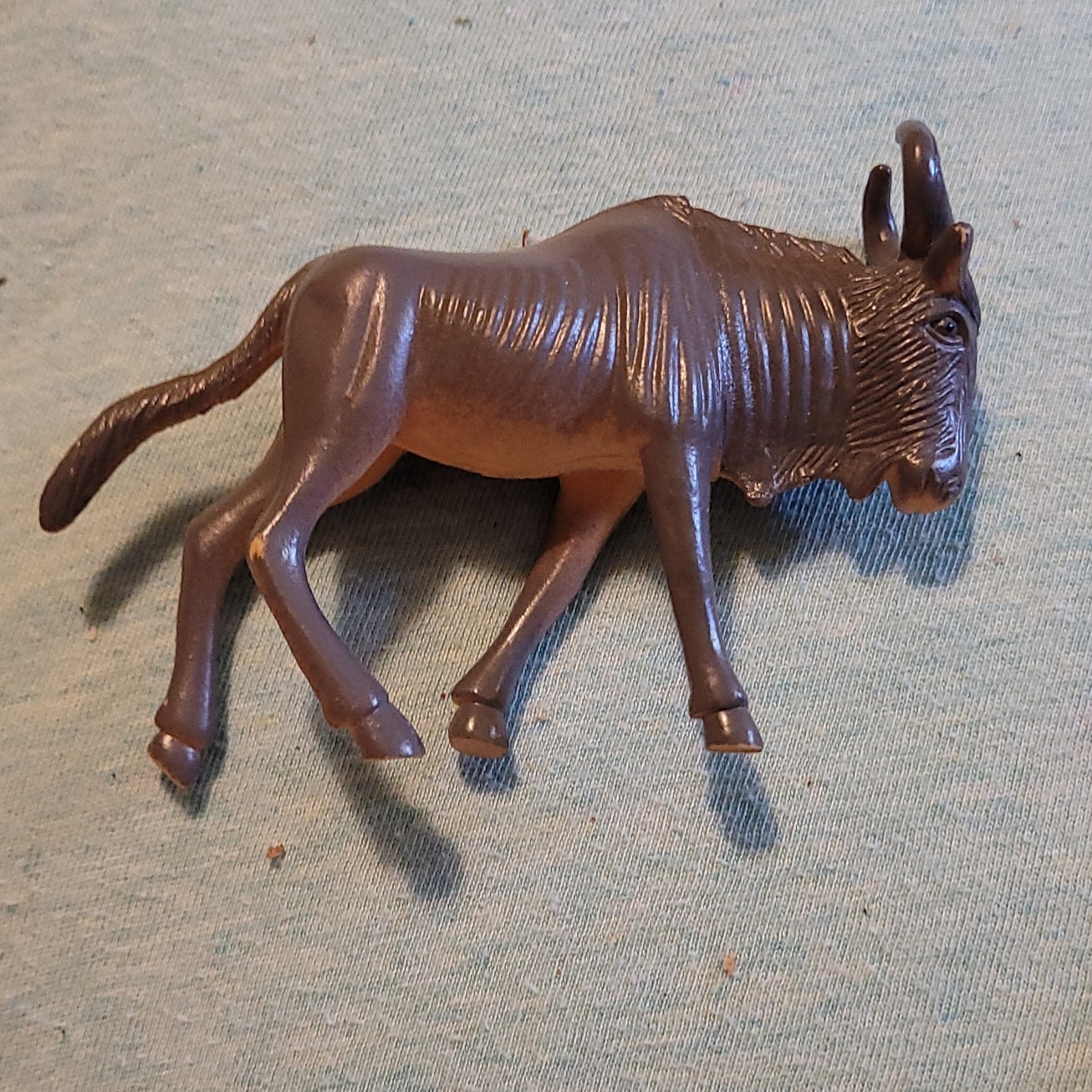 Brown Plastic Wildebeest Educational Toy Figure Ages 3-7 Years