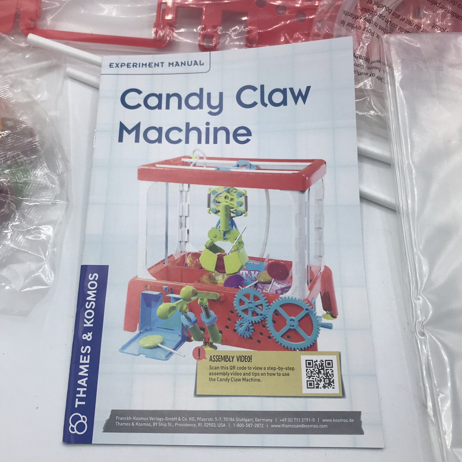 Candy Claw Machine Arcade Game Maker Lab STEM Experiment Kit Engineering 550103