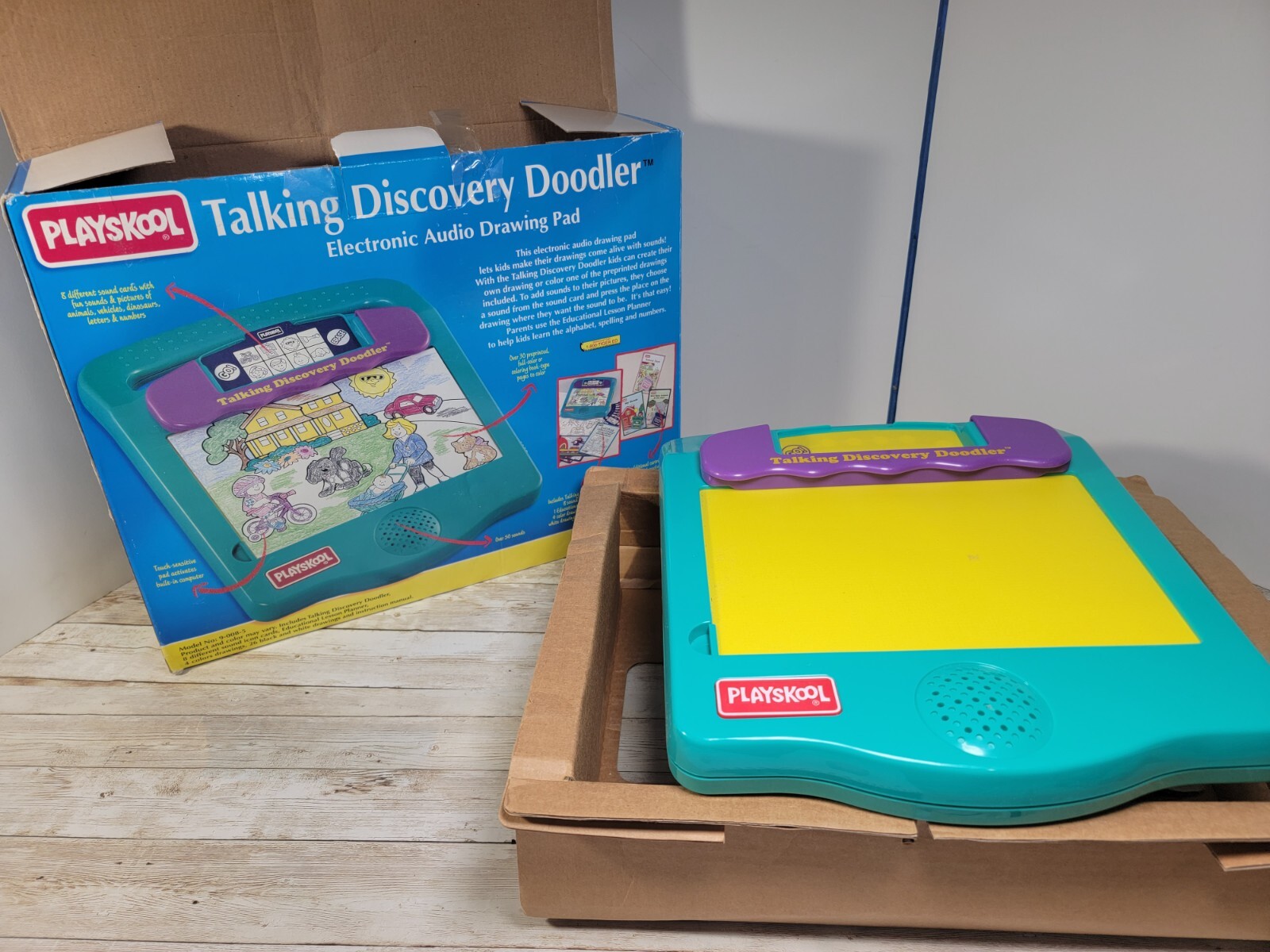 Vintage 1995 Playskool Talking Discovery Doodler Teaching Audio Drawing Pad NEW