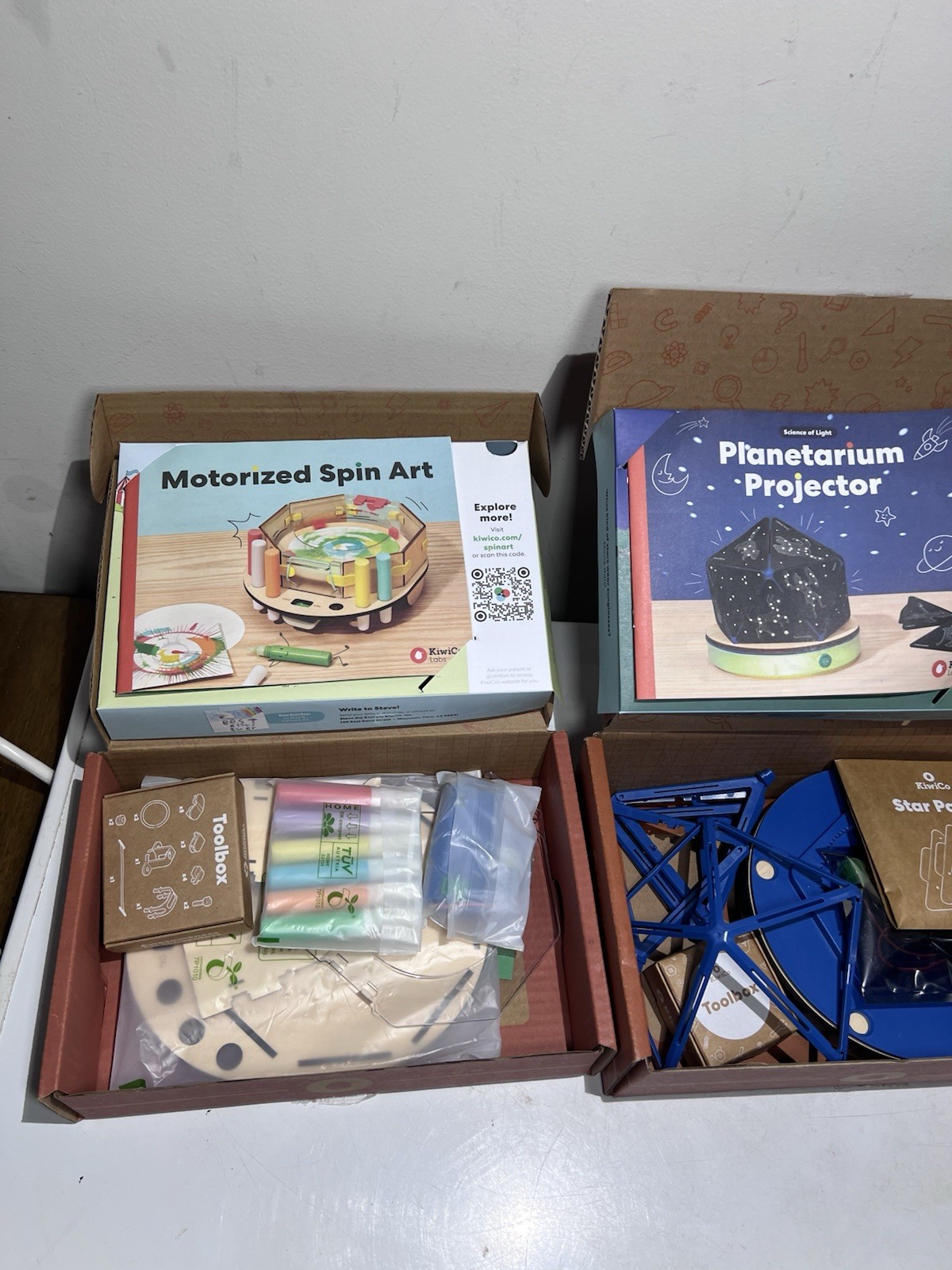 KiwiCo Labs Lot of 3 STEM Science Engineering Kits Ages 9+. New Open Box