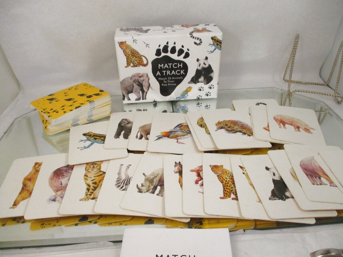 2017 Complete Match A Track 25 Animals Paw Prints Laurence King Pub Game Flash C