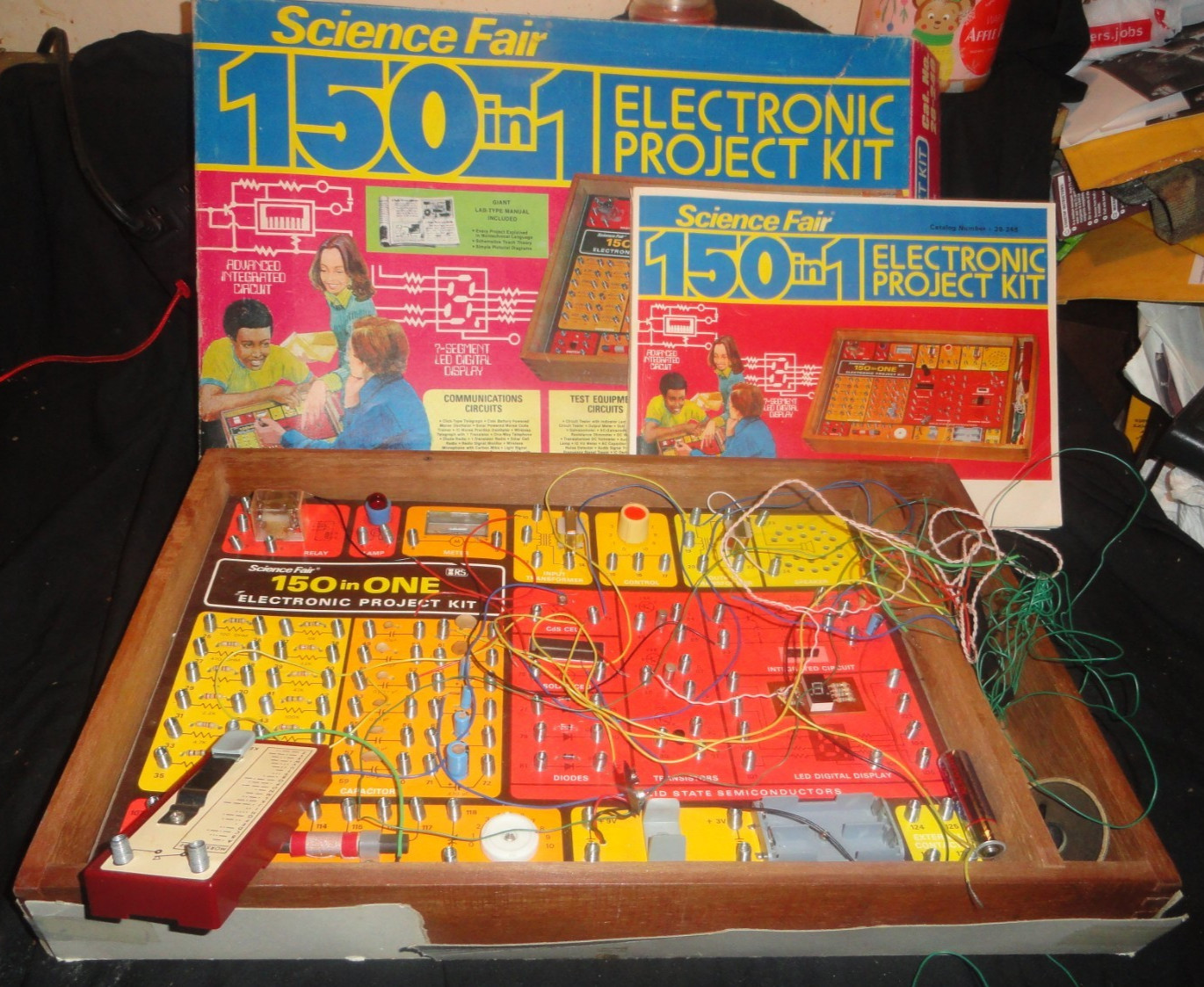 REALISTIC WOODEN SCIENCE FAIR 150 IN ONE ELECTRONIC PROJECT KIT 28-248 W INST