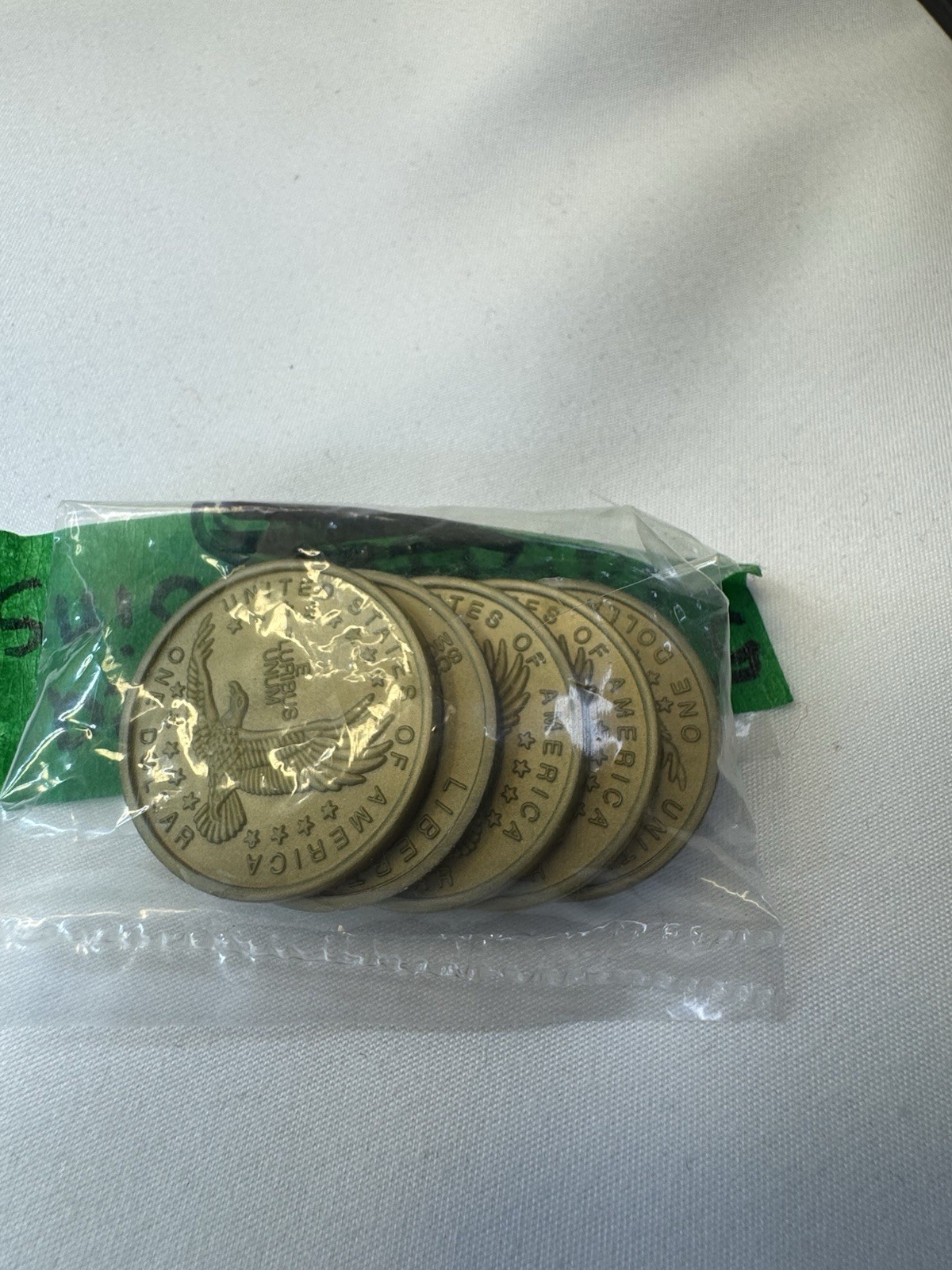 Huge Lot 2800 pcs – School Play Money Bills & Plastic Coins – Not Legal Tender