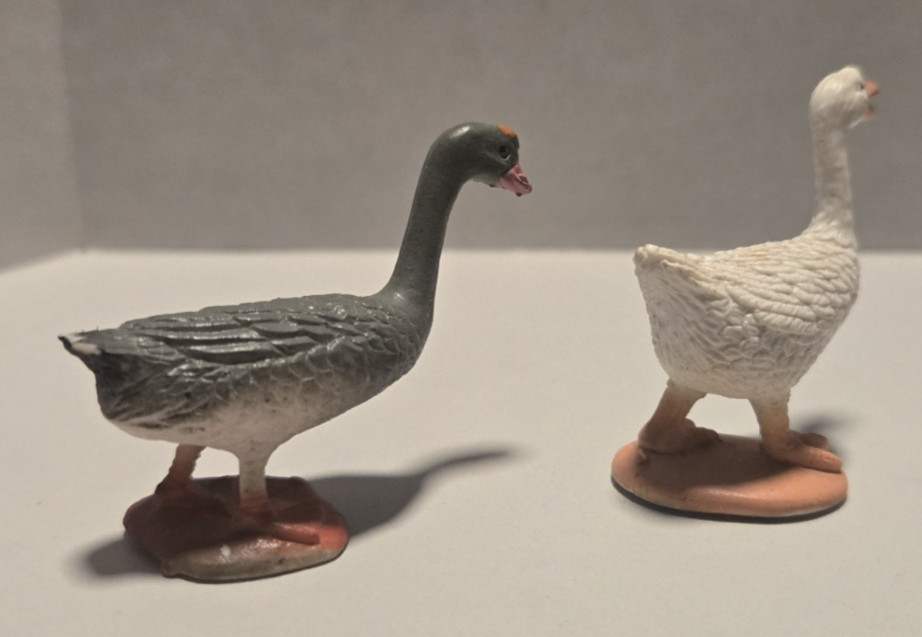 Lot of (4) PVC Waterfowl Animals Miniature Goose Duck Figures Toys FREE SHIPPING