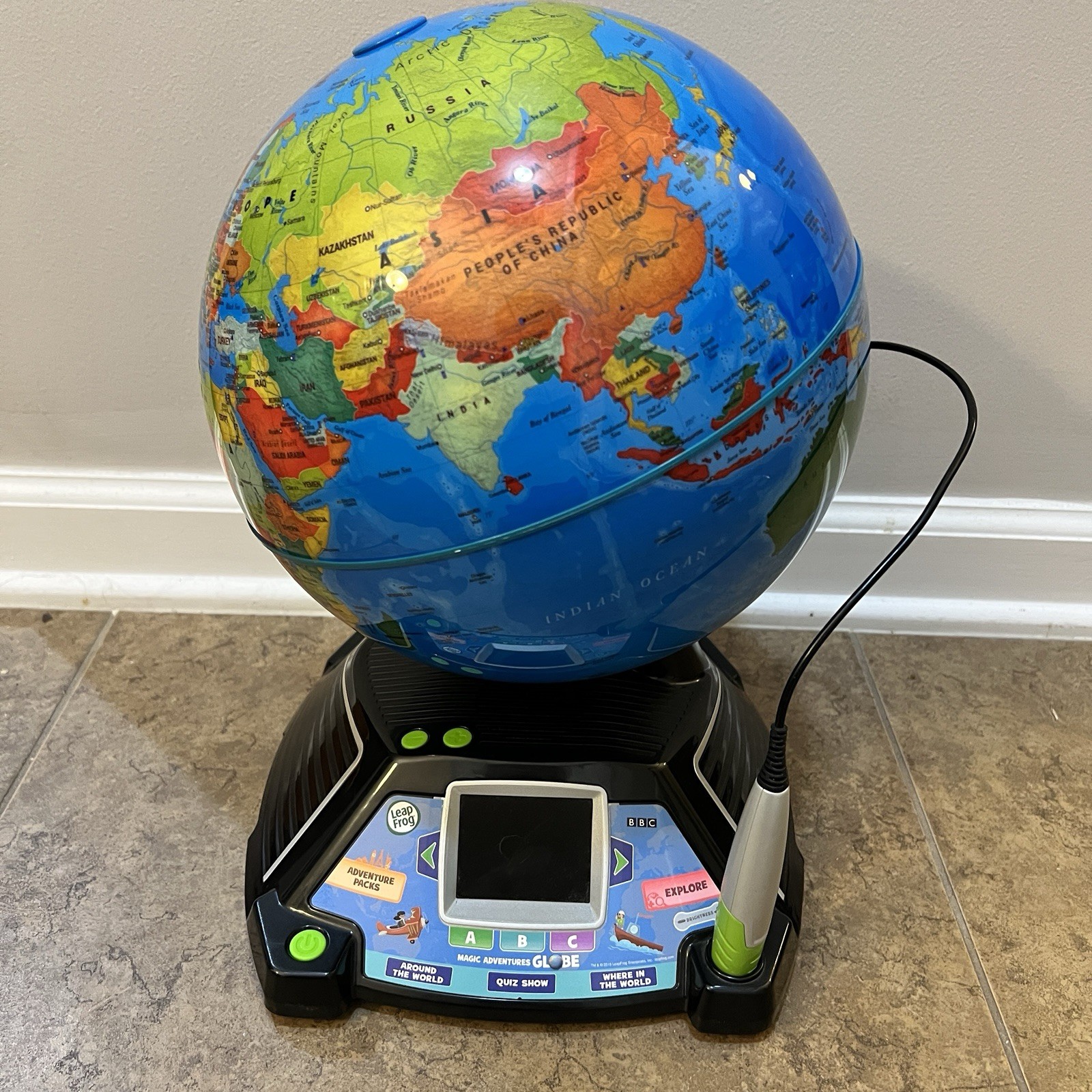 LeapFrog Magic Adventures Globe 2.8″ Video Screen BBC Videos Interactive Games