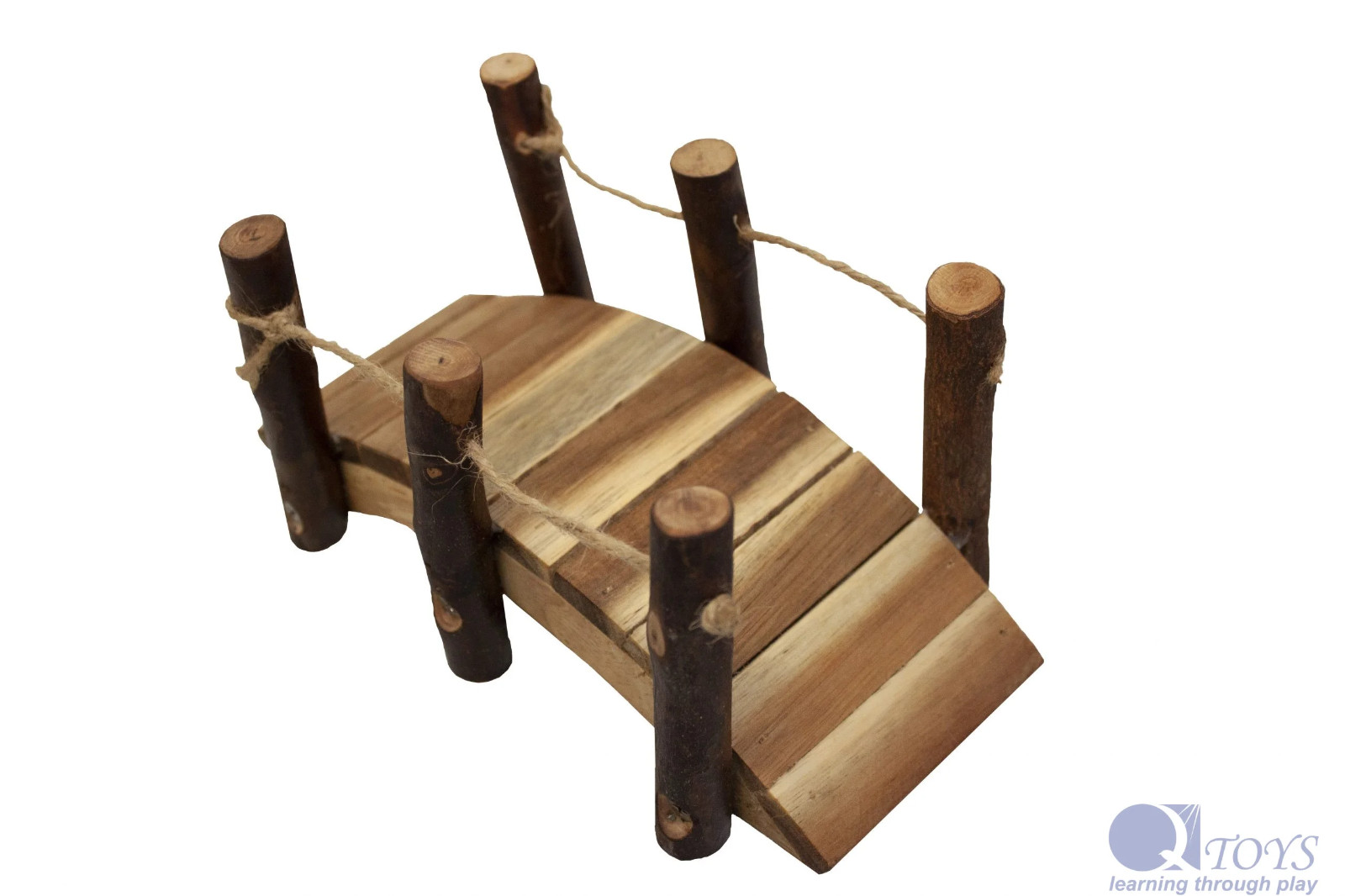 QToys USA Natural Wooden Bridge