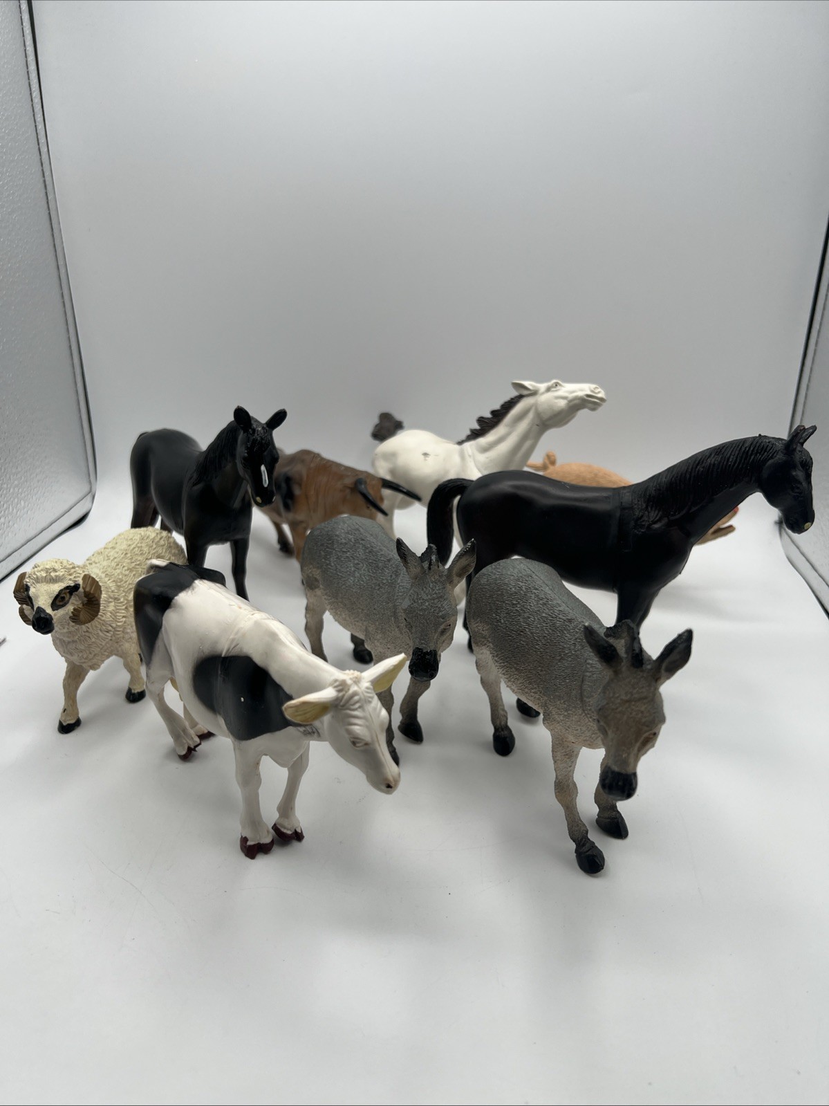 Vintage 90’s Animal Toys Figure Large Realistic Horses Bull Nature PVC Lot Of 9