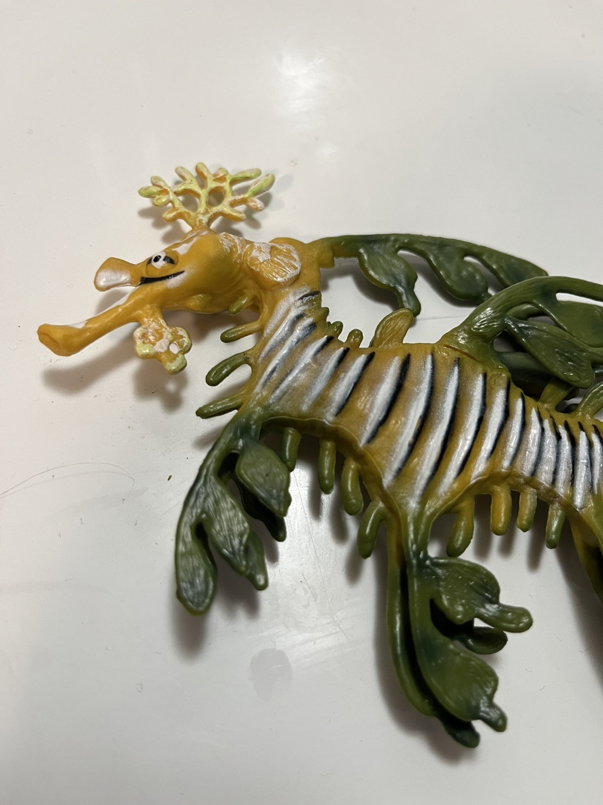 Safari Ltd #252529 Leafy Sea Dragon Figurine 1998 Vintage Ocean Animal Toy