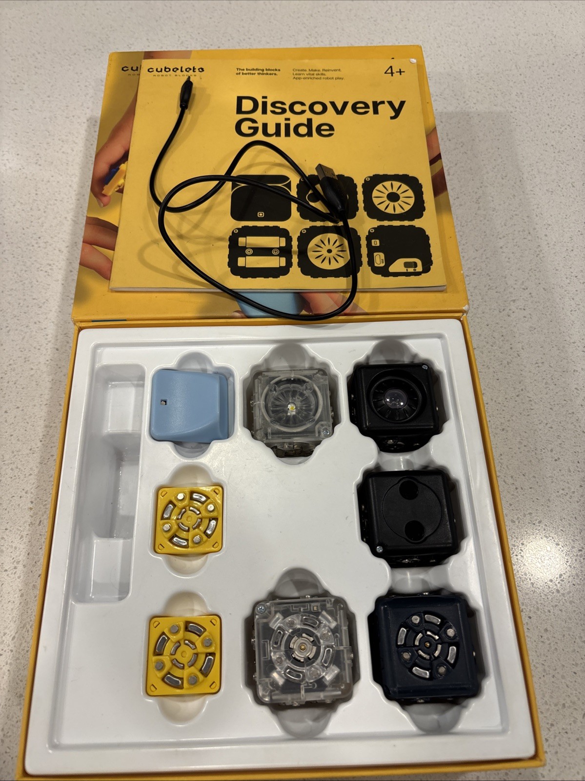 Discovery Set Cubelets-App Enriched Robot See Description