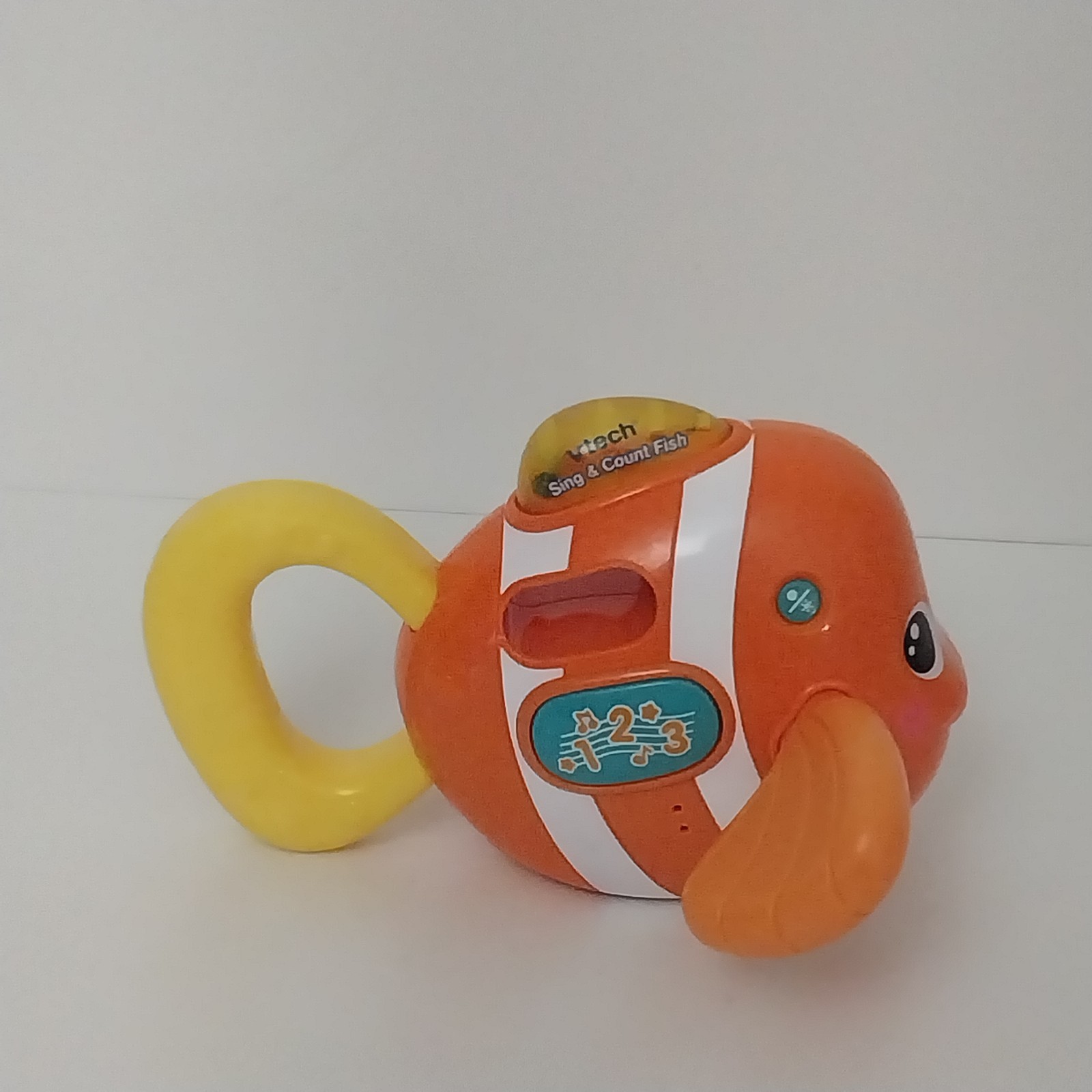 vtech sing and count fish – interactive clown nemo fish