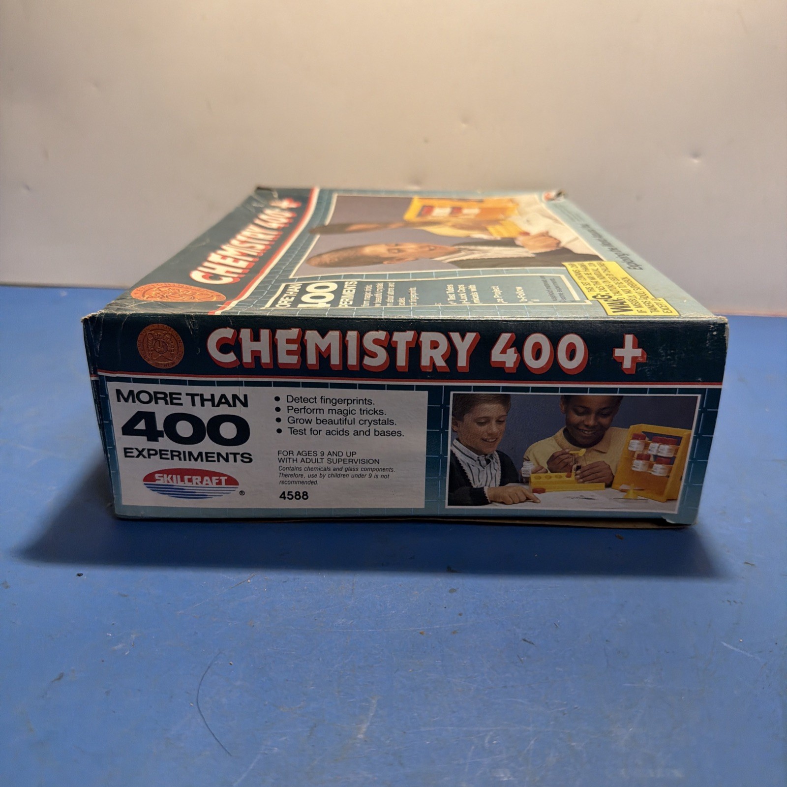 Vintage Chemistry 400+ Science Kit Set with Manual & Accessories