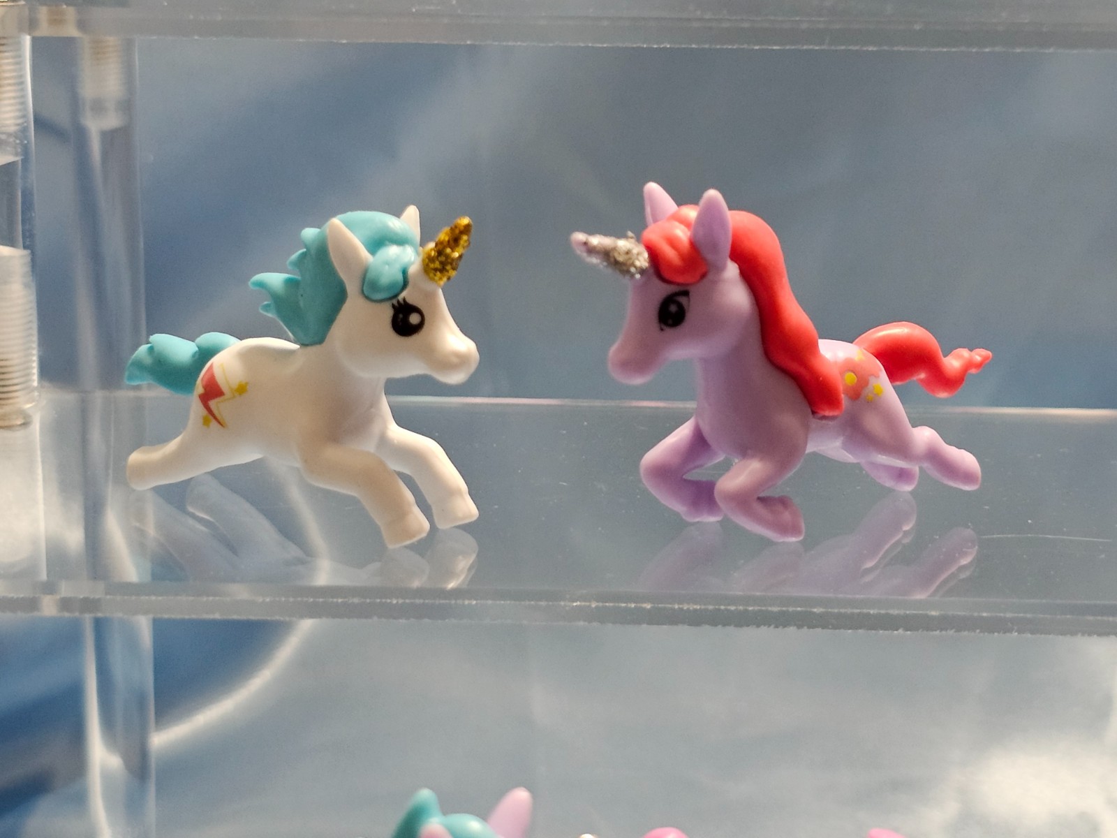 LOT OF 10 MINIATURE UNICORN PONY TOYS – ASSORTED COLORS – BRANDED – 2″