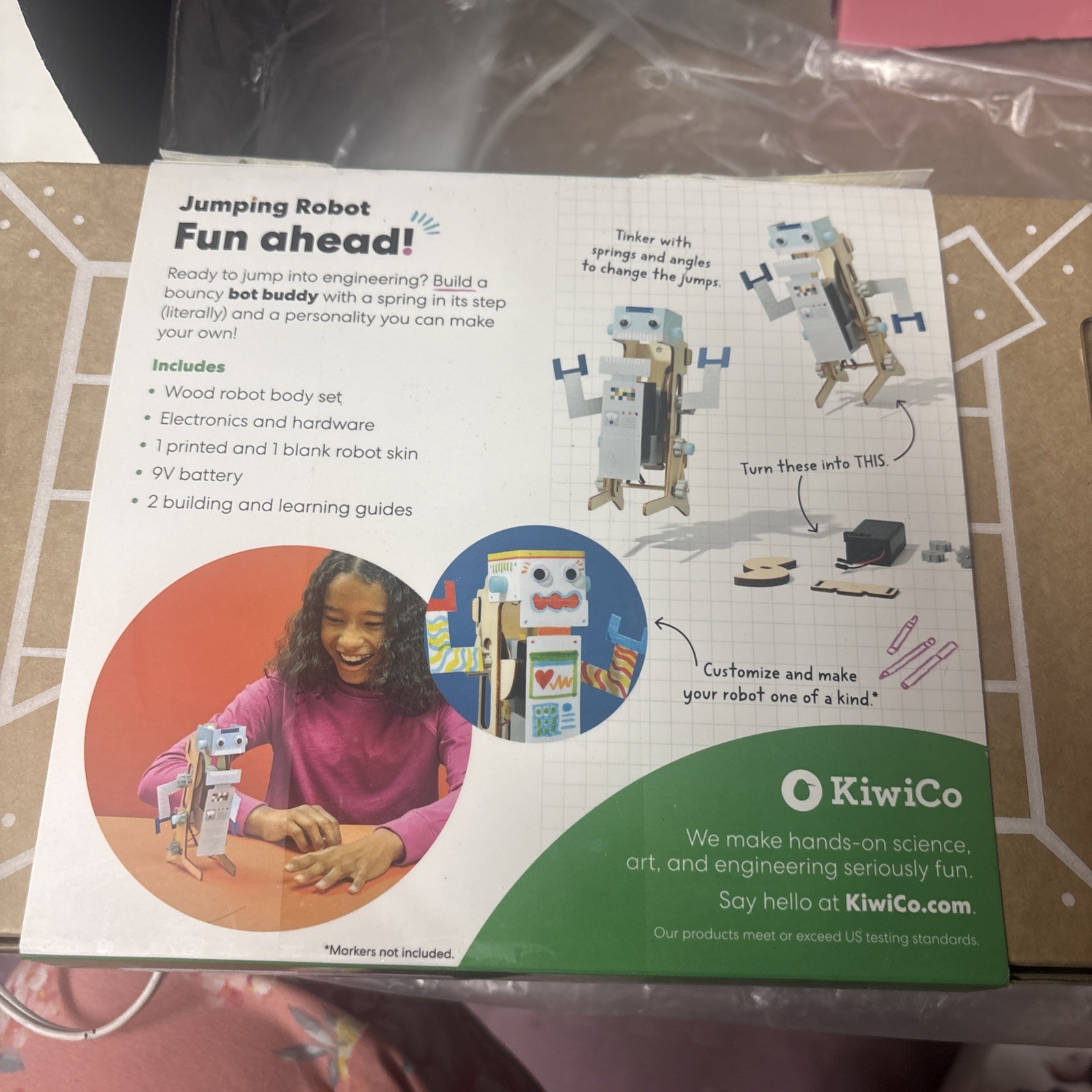 NEW KiwiCo Jumping Robot Engineering Science Kit Explore STEAM Ages 9+ Sealed
