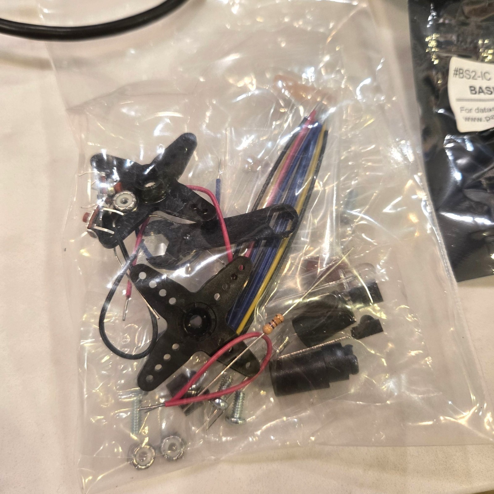 Parallax Boe-Bot Robot Kit USB #28832 Building Set *Incomplete