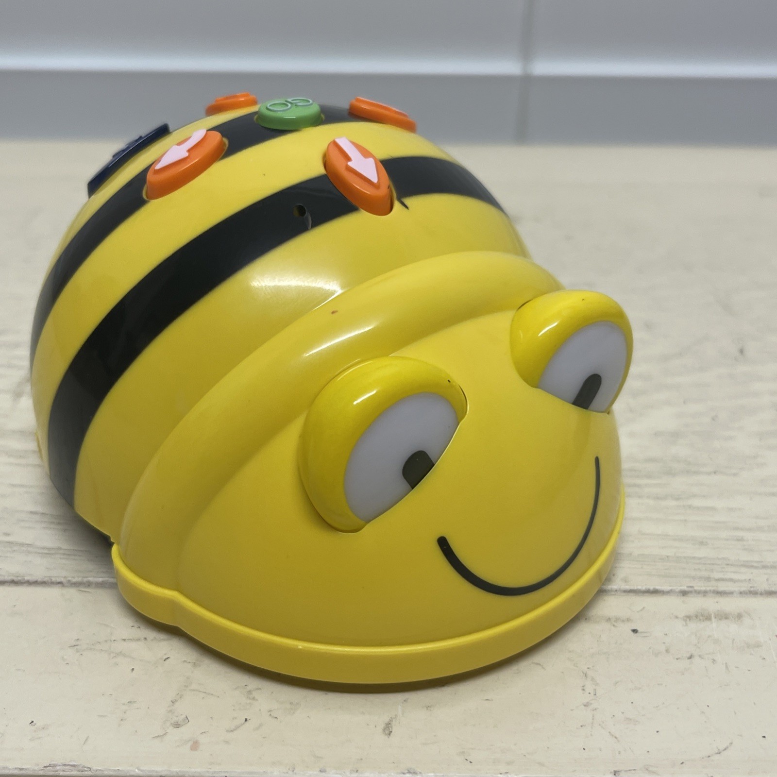 TTS Bee-Bot Programmable Floor Robot WORKING No Charger Included