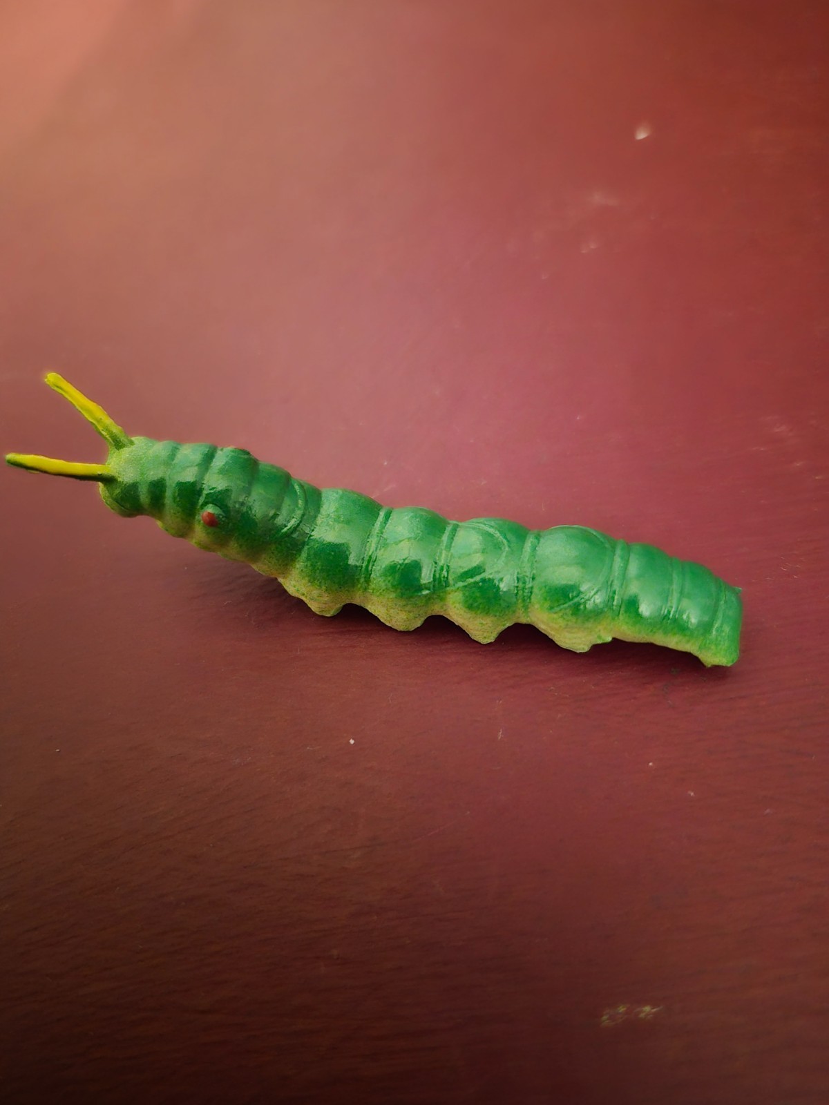 Green Tomato Hornworm Larvae Plastic 2.5 inches