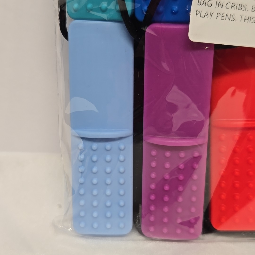 Chew Necklaces For Sensory Kids 8 PCS Bundle Blocks Silicone Chewable Unisex