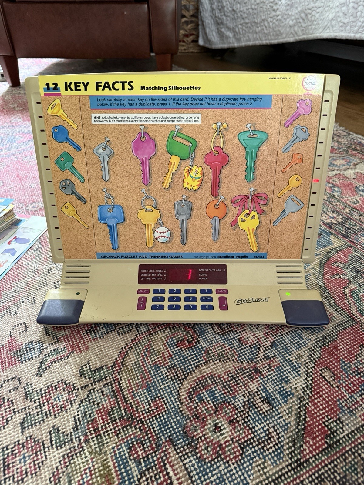 Vintage GeoSafari Electronic Learning Game EI 8865 Tested Works Great w/cards Jr