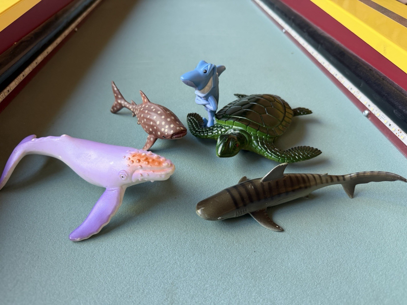 Lot Of 5 Ocean Figure – 1995 Tiger Shark + Turtle + Humpback Whale Sea Toys