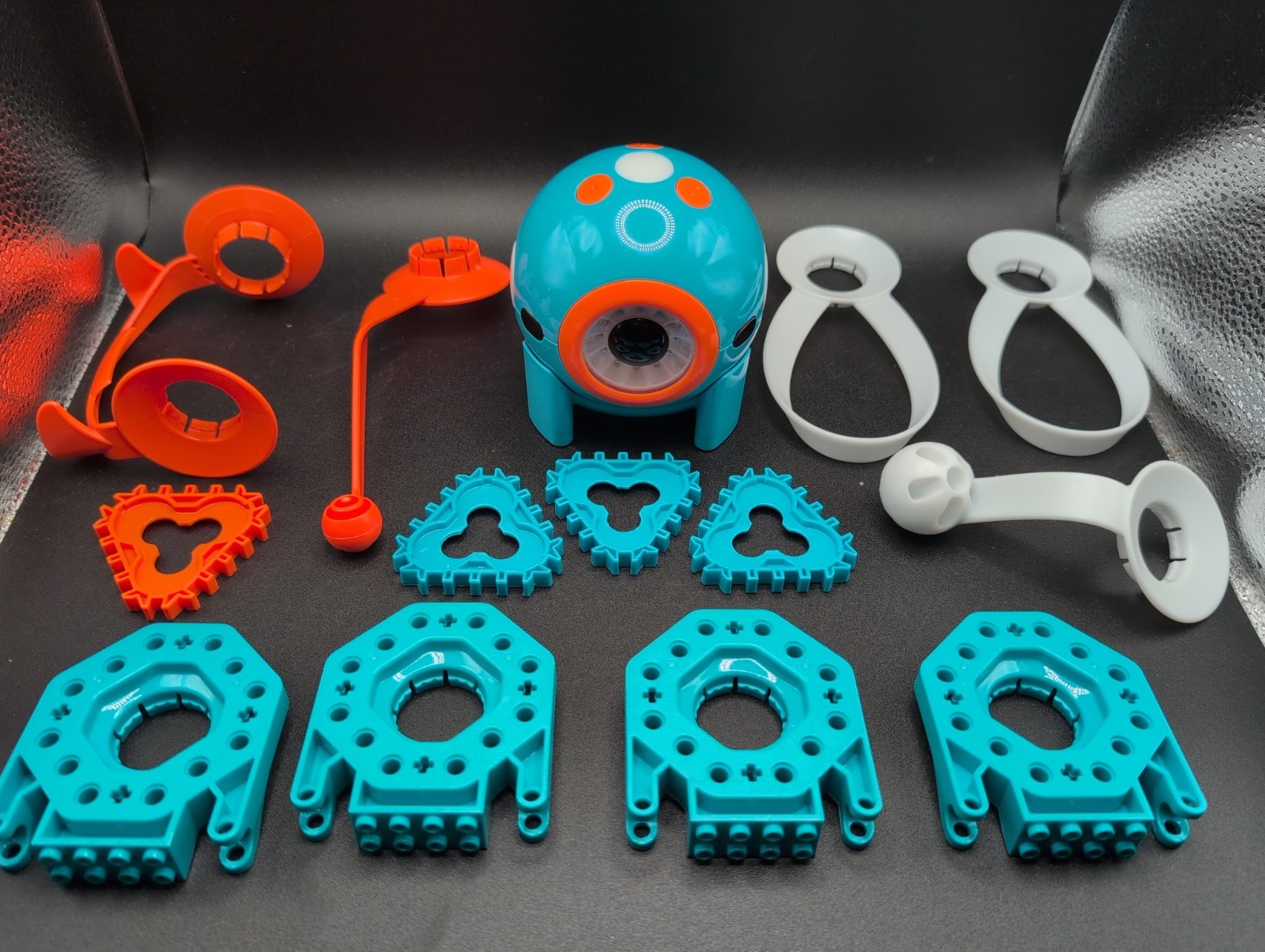 STEM Wonder Workshop Dot Robot Blue Coding Interactive Lot See Photos Works